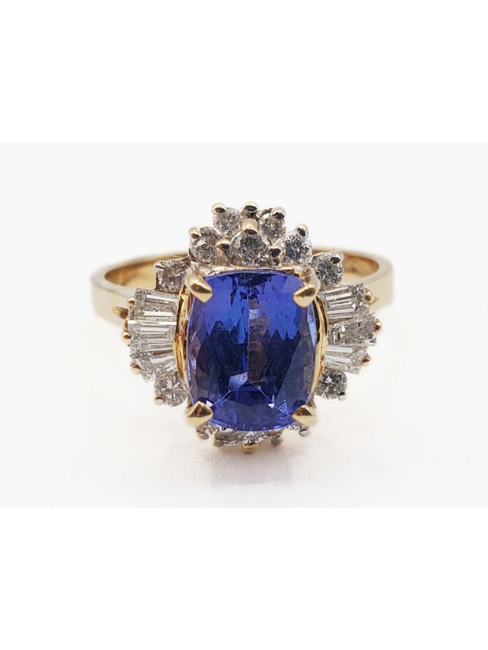 Vintage LeVian Cushion Tanzanite & Diamond Cocktail Ring 14k Gold Size 7.25